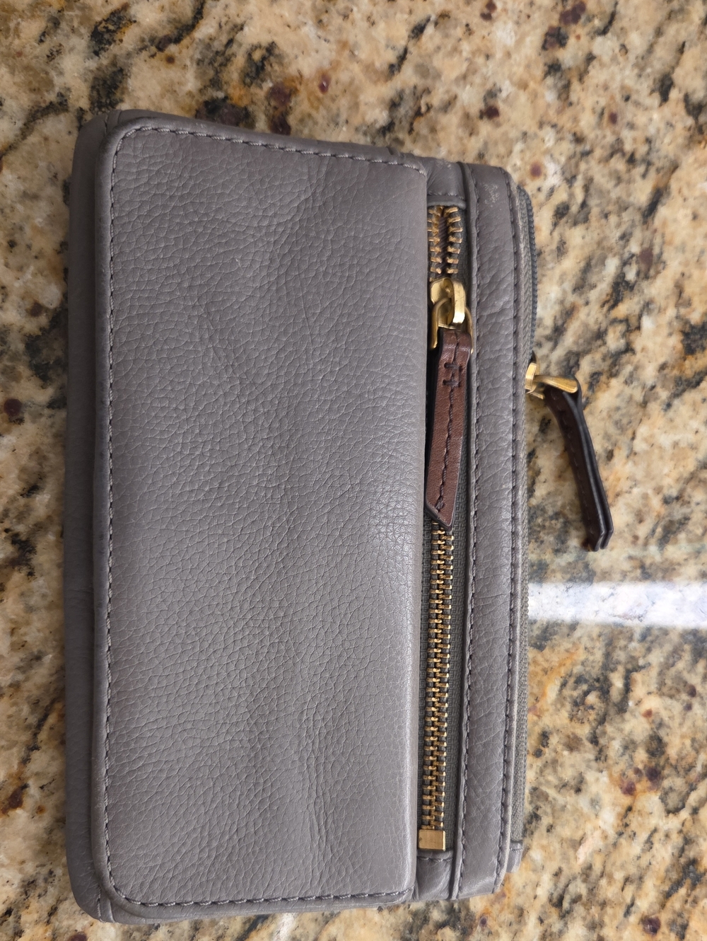 Fossil Leather Gray Leather Zip Wallet  Compact Card & Cash Organizer